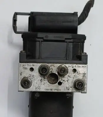 BMW 5 E39 ABS Pump 6756340 0265223001 0265900001