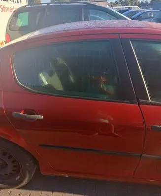 Peugeot 407 Rear door window glass