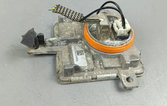 Jaguar F-Pace Headlight ballast module Xenon 1036060061