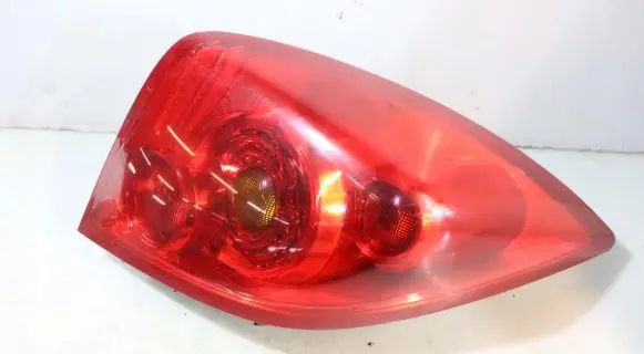 Nissan Primera Rear/tail lights