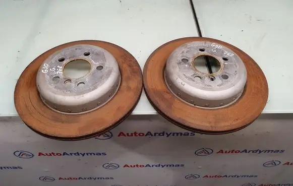 BMW 5 G30 G31 Rear brake disc 6882246 34216882246 6882245
