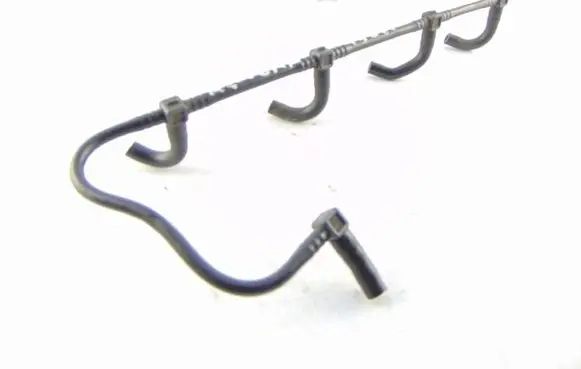 Nissan Almera Fuel line/pipe/hose 