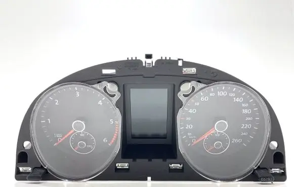 Volkswagen PASSAT B7 Speedometer (instrument cluster) 3AA920870D