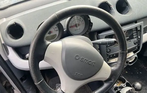 Smart ForFour I Steering wheel 