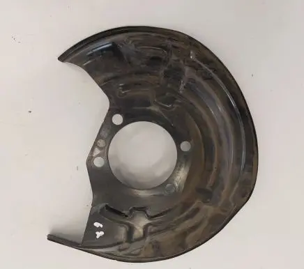 Nissan Leaf II (ZE1) Rear brake disc plate dust cover 
