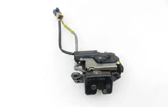 Toyota Corolla Verso E121 Tailgate/trunk/boot lock/catch/latch 