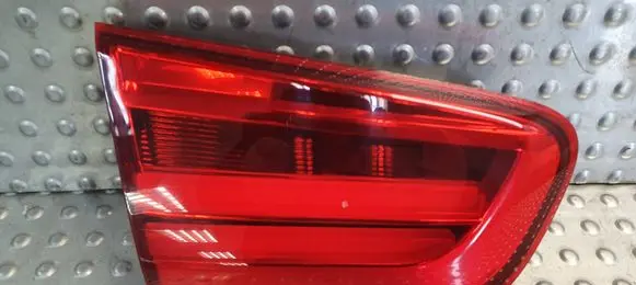 BMW 1 F20 F21 Tailgate rear/tail lights 7359019