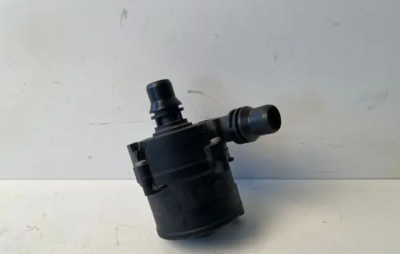 BMW 5 G30 G31 Electric auxiliary coolant/water pump 9372723