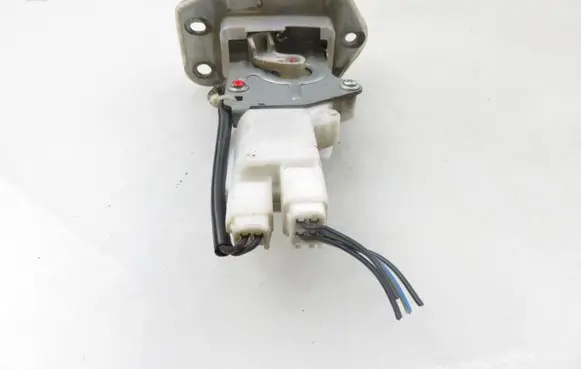 Fiat Sedici Tailgate/trunk/boot lock/catch/latch B6765