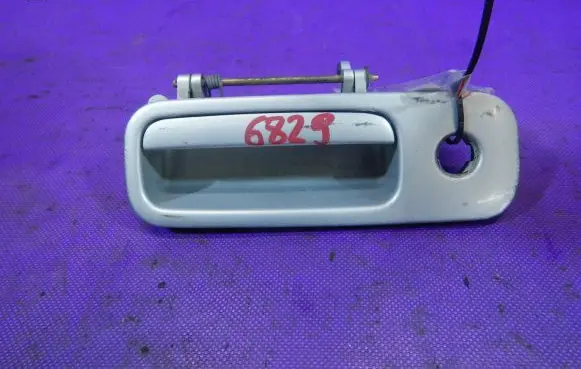 Seat Alhambra (Mk1) Tailgate/boot open switch button 6N0827565D