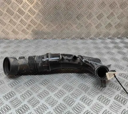 Peugeot 2008 II Air intake duct part 9833016780