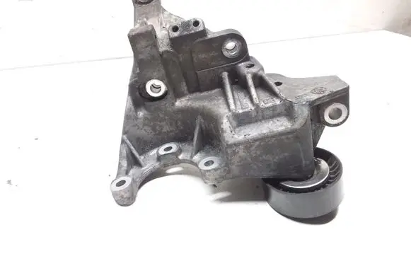 Lancia Voyager Power steering pump mounting bracket 90513321F