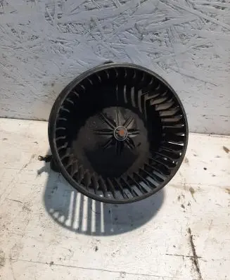 KIA Carnival Heater fan/blower F00S33005