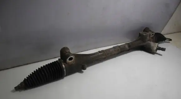 Toyota Auris 150 Steering rack