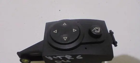 Volkswagen Touareg I Steering wheel buttons/switches 3D0953551