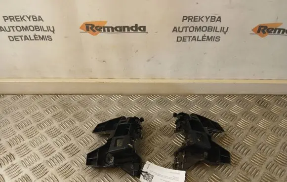 Volkswagen PASSAT B8 Rear bumper mounting bracket 3G9807483A 3G9807484A