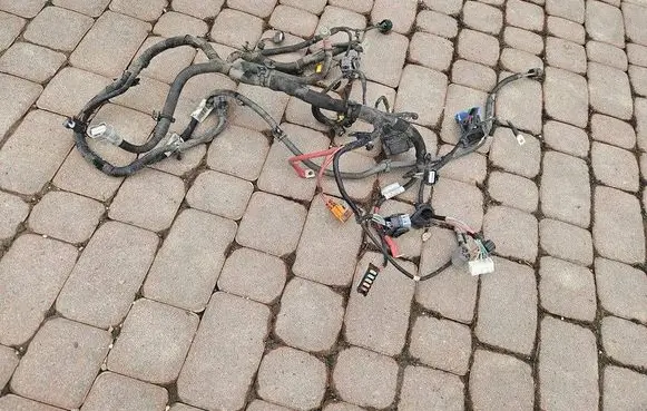 Renault Zoe Engine installation wiring loom 240113546R