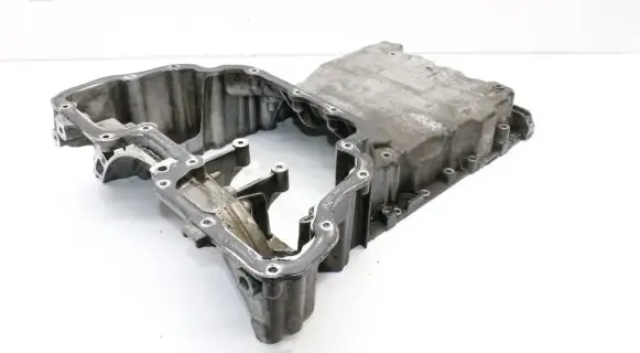 Mercedes-Benz E C207 W207 Oil sump A6420142100