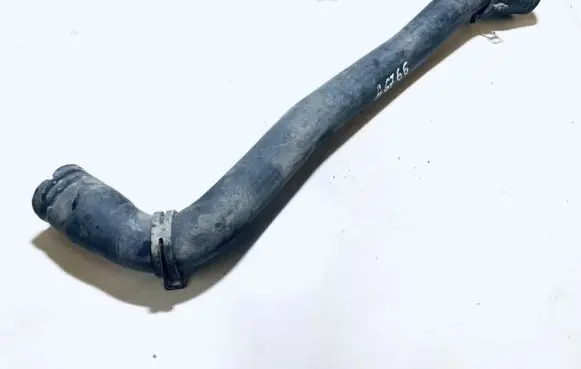 Ford Focus C-MAX Engine coolant pipe/hose 3m5h8260mb