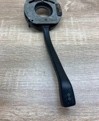 Volkswagen Golf III Indicator stalk 8193DOTSAE