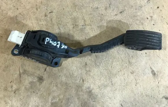 Peugeot 407 Accelerator throttle pedal 9650341880 0280755013
