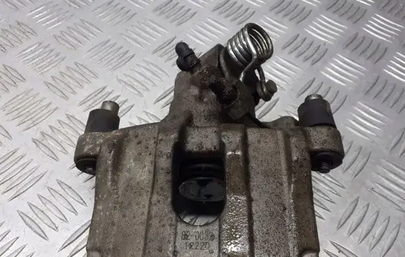 Ford Focus C-MAX Front brake caliper