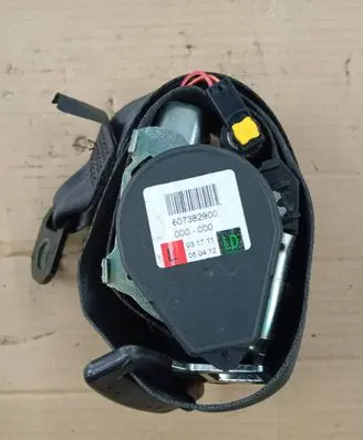 Mitsubishi Colt Front seatbelt 607382900