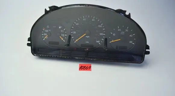 Mercedes-Benz ML W163 Speedometer (instrument cluster) A1635403111