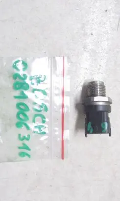 Honda CR-V Fuel pressure regulator 0281006316