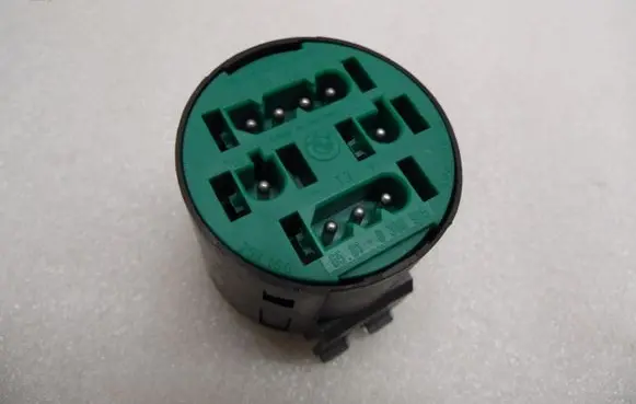 BMW X3 E83 Alarm system siren 8360995
