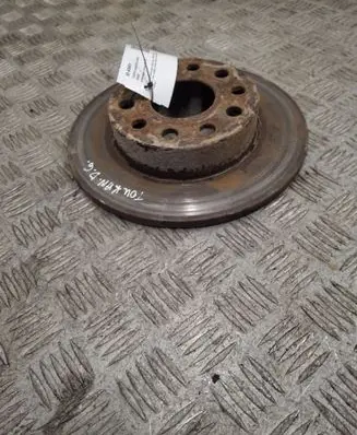 Volkswagen Touran I Rear brake disc