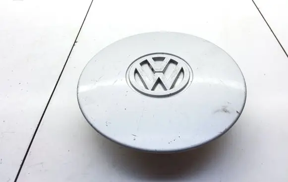 Volkswagen Golf III Original wheel cap 1H0601149H