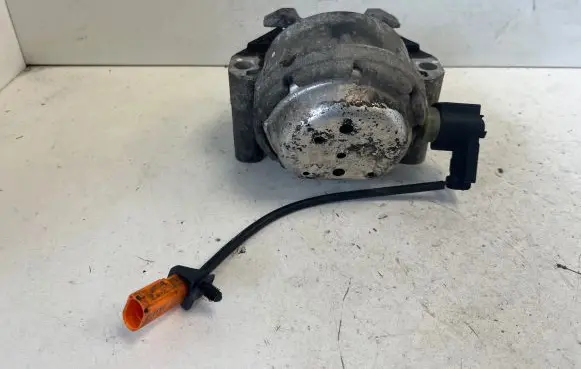 Audi A6 S6 C7 4G Engine mount bracket 5428
