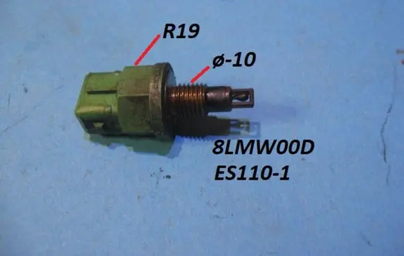 Rover 214 - 216 - 220 Intake air temperature sensor 8LMW00D ES1101