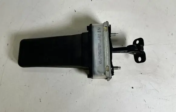 Land Rover Discovery 4 - LR4 Front door check strap stopper 5H2223552BC