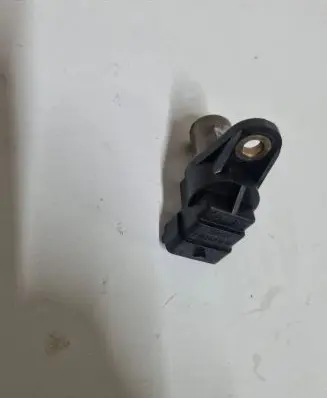 Mercedes-Benz E W211 Camshaft speed sensor A0031539728 030504