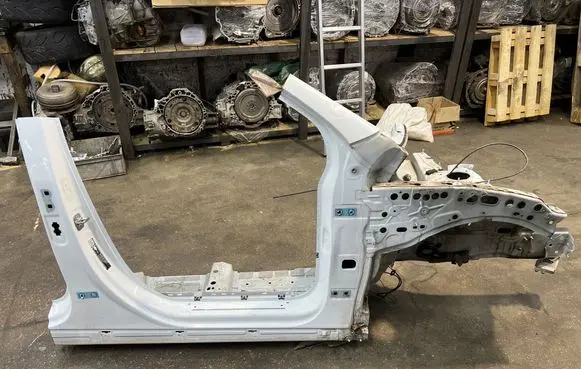 Mercedes-Benz GLA H247 Front quarter panel A1776205201