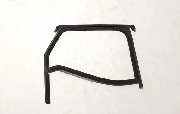 Porsche Macan (95B) Rubber seal rear door 95B839432D