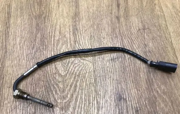 Porsche Macan (95B) Exhaust gas temperature sensor 4H0906088AA