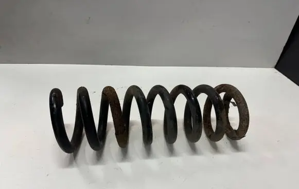 Mercedes-Benz C W204 Rear coil spring