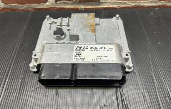 Audi A3 S3 8V Engine control unit/module 05C907394B 42011905 85G907394B