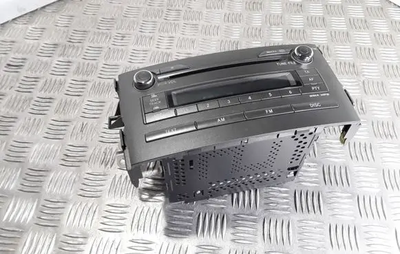 Toyota Auris 150 Radio/CD/DVD/GPS head unit 8612002520