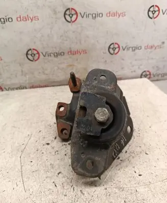 Toyota Aygo AB10 Engine mount bracket