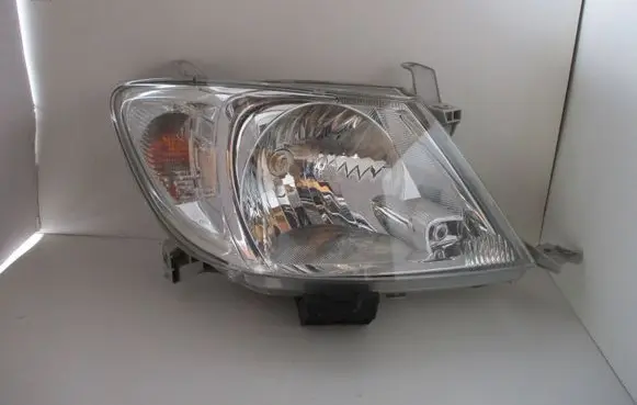 Toyota Hilux (AN10, AN20, AN30) Headlight/headlamp HILUX VII KOITO