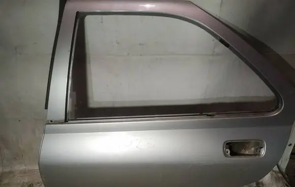 Rear door