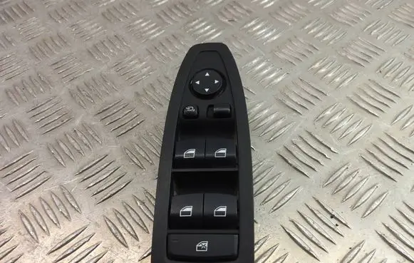 BMW X1 F48 F49 Electric window control switch 9362116