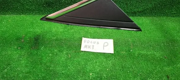 Ford Focus Fender trim (molding) BM51A16004