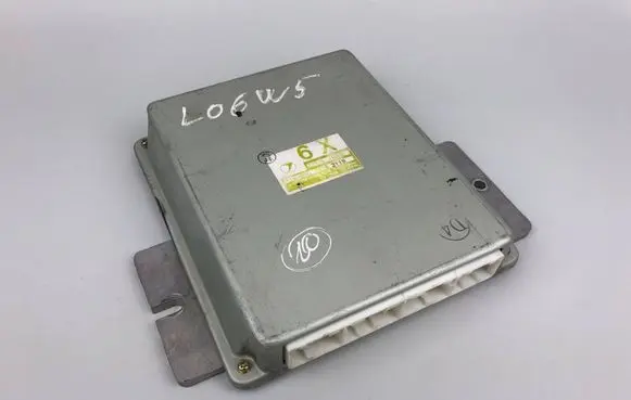 Subaru Legacy Engine ECU kit and lock set 22611AH842