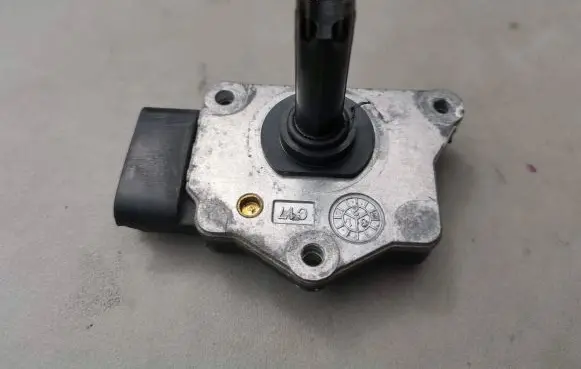 Subaru Forester SF Mass air flow meter 22680AA170 AFH7001