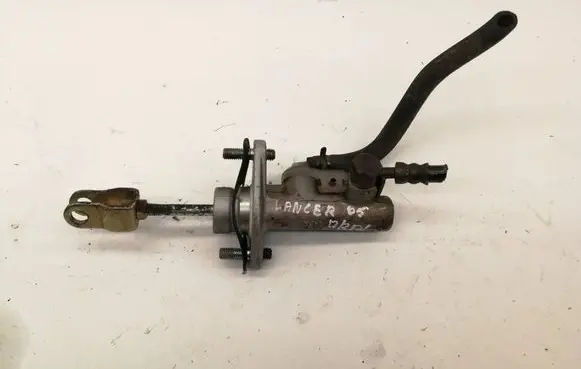 Mitsubishi Lancer Clutch slave cylinder 